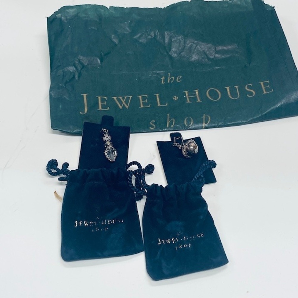 Vtg The Jewel House Shop Pendant Charms Tower of London Souvenir Orb &‎ Sceptre